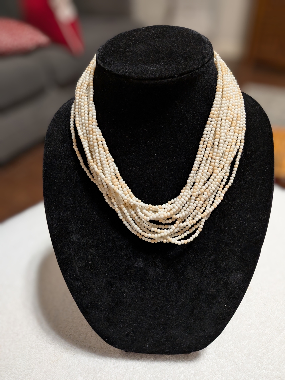 Vintage Japan Multi Strand Cream/Tan Beaded Necklace Gold Filigree 18" - Picture 7 of 9